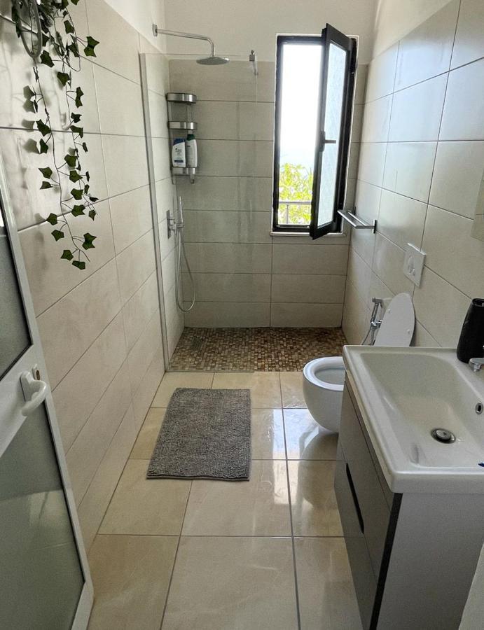 דורס Nostalgic Sea View Apartments מראה חיצוני תמונה