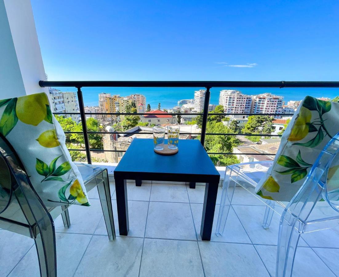 דורס Nostalgic Sea View Apartments מראה חיצוני תמונה