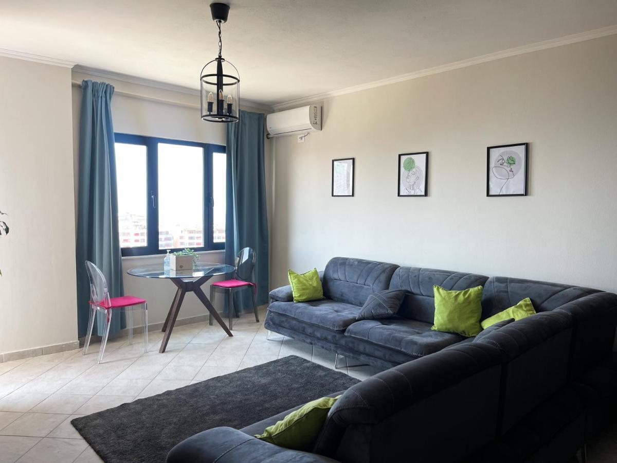 דורס Nostalgic Sea View Apartments מראה חיצוני תמונה